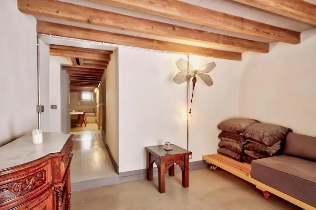 Private Central 2Br/2Ba House W Patio&Terrace إزمير